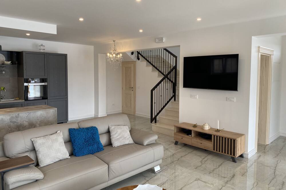 Photo of Livingroom in Veli Rat