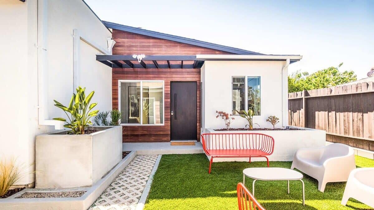 Photo of Outdoor in Bixby Knolls