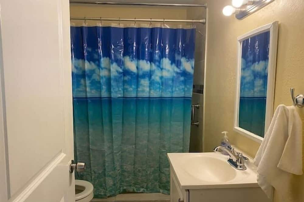 Photo of Others in Park East