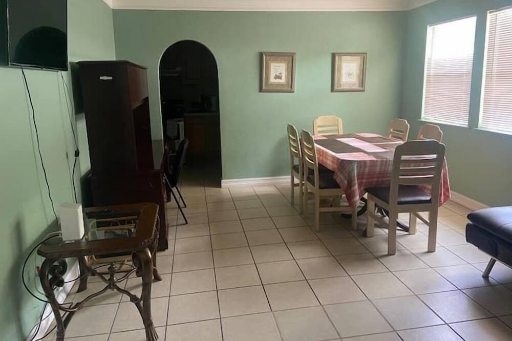 Photo of Others in Park East