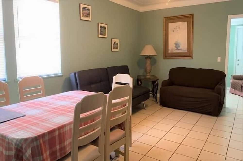 Photo of Others in Park East