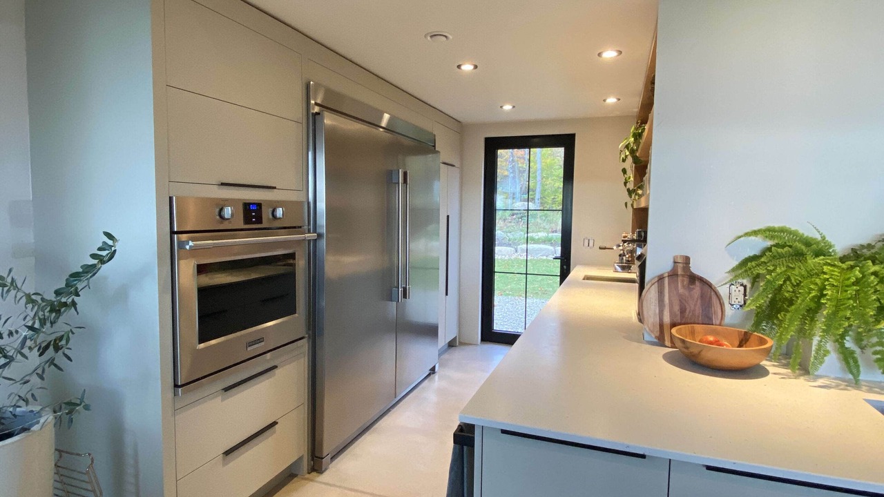 Photo of Kitchen in Val-des-Lacs