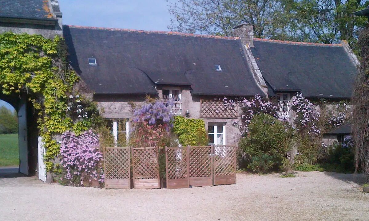 Photo of Outdoor in Saint-Coulomb