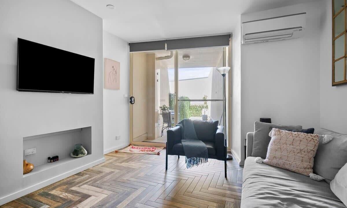 Photo of Others in Neutral Bay