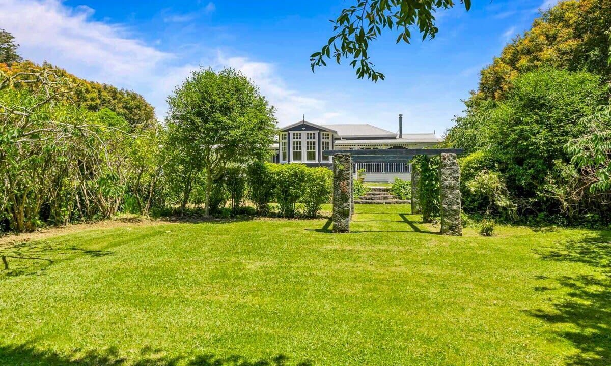 Photo of Outdoor in Whangateau