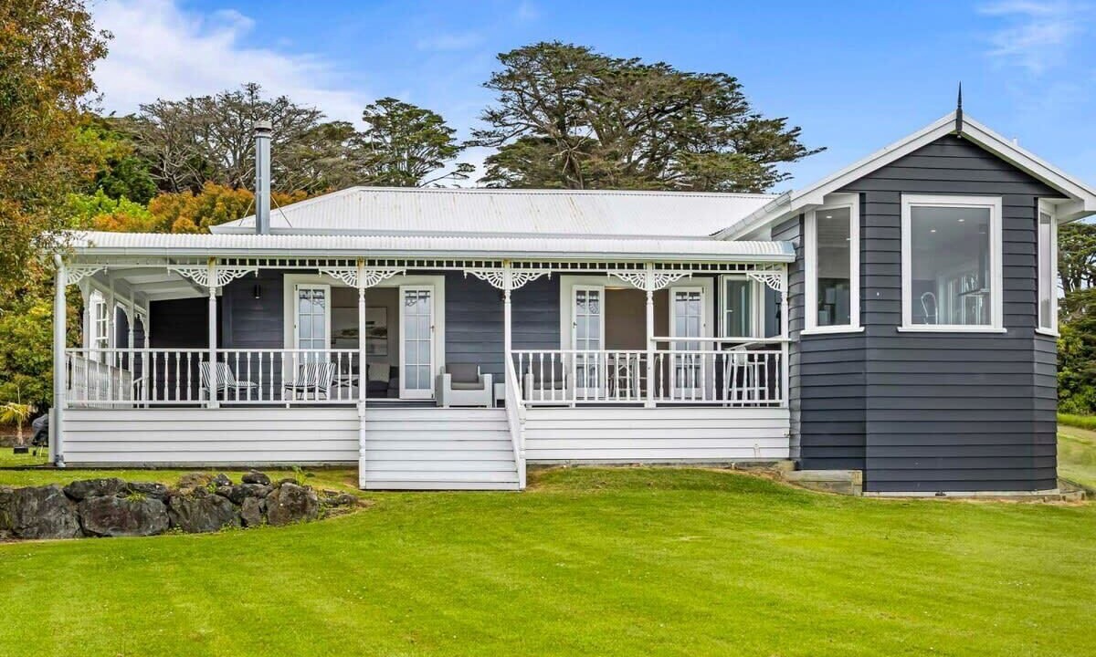 Photo of Outdoor in Whangateau