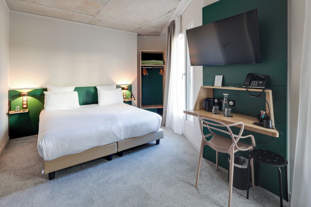 Photo of Bedroom in Saint-Ouen