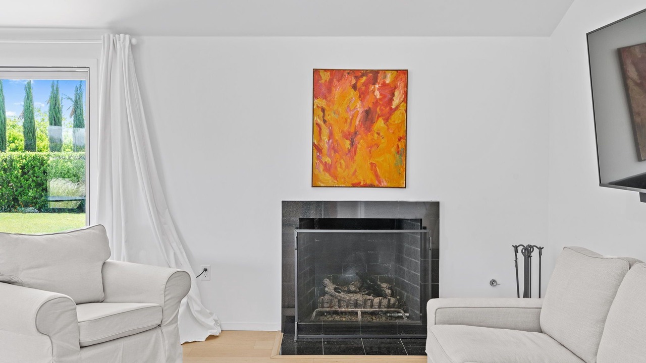 Photo of Livingroom in St. Helena