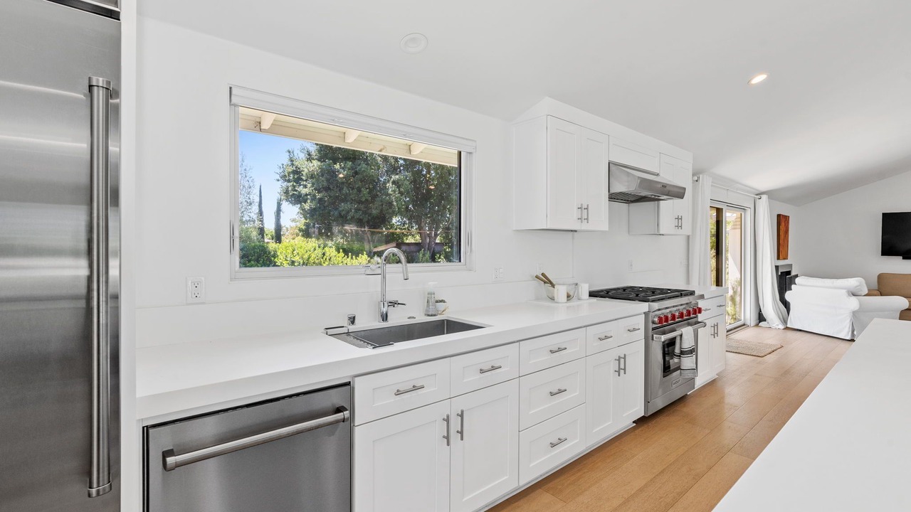 Photo of Kitchen in St. Helena