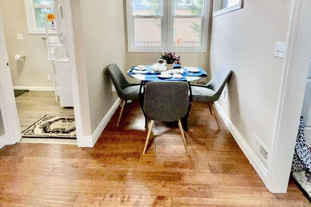 Photo of Others in University District