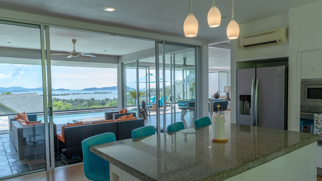 Photo of Bedroom in Kuala Teriang