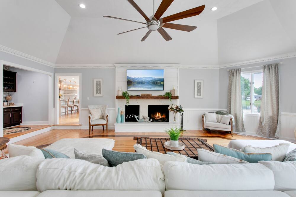 Photo of Livingroom in Portsmouth