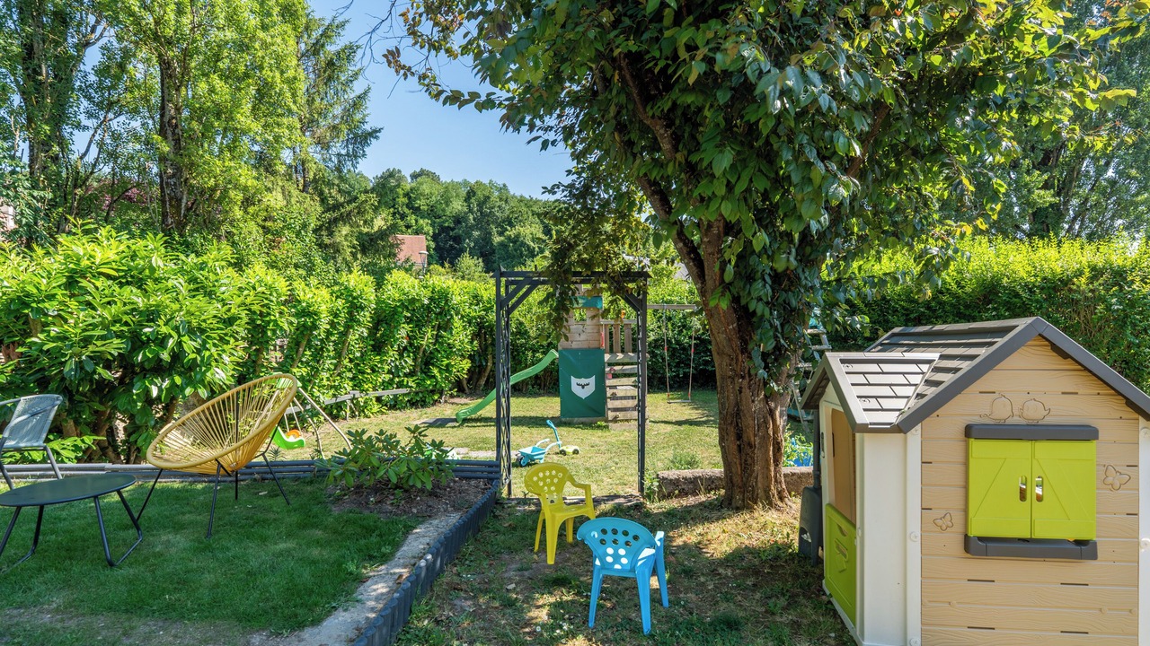 Photo of Outdoor in Neuil