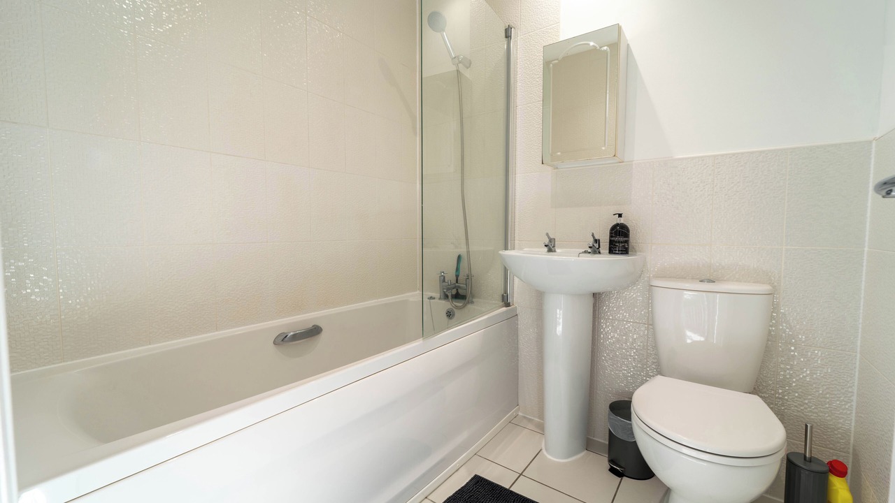 Photo of Bathroom in Didcot