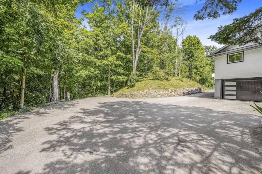 Photo of Outdoor in Caledon