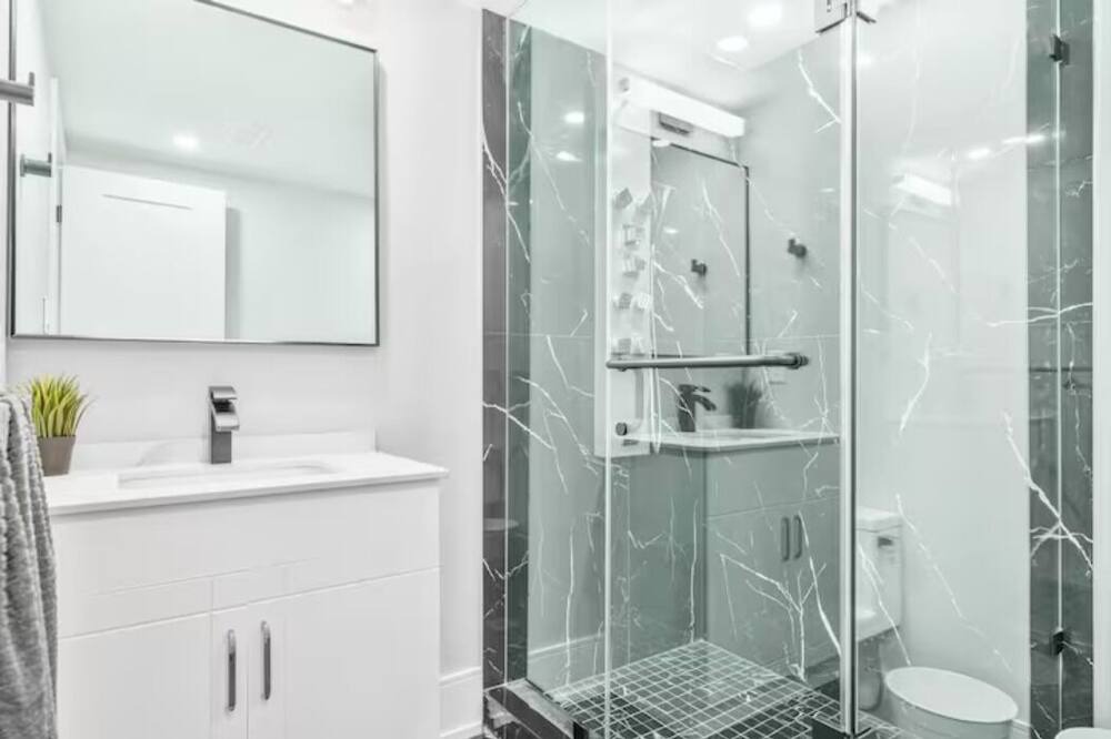 Photo of Bathroom in Caledon