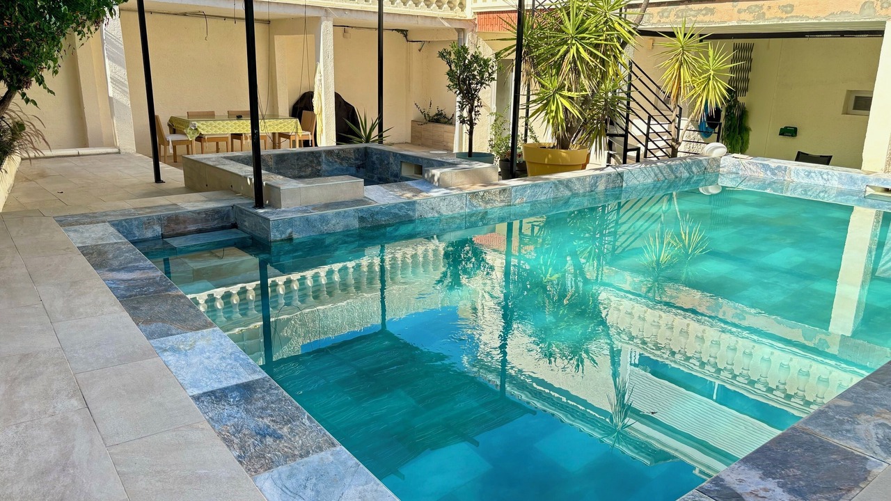 Photo of Outdoor in Anatole France