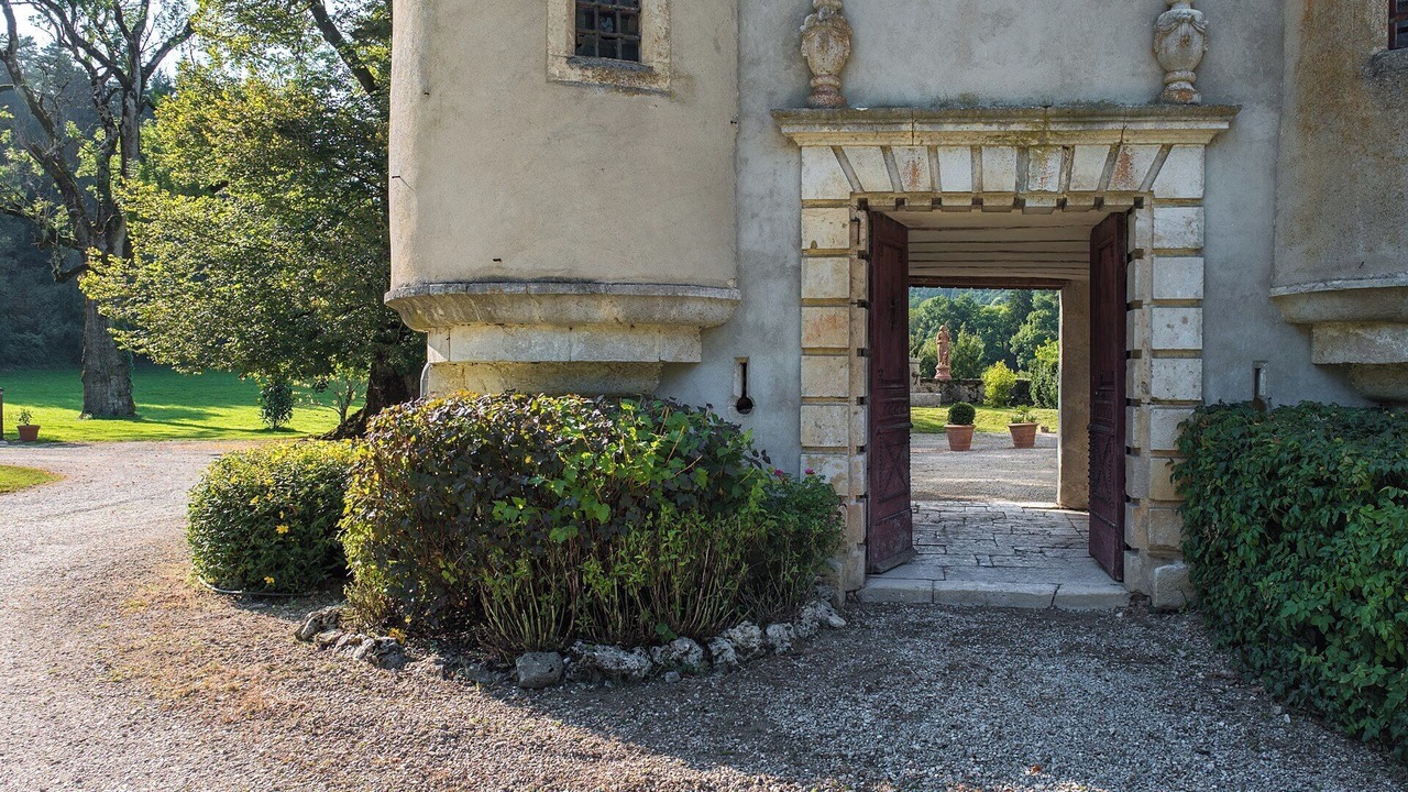 Photo of Outdoor in Maillat