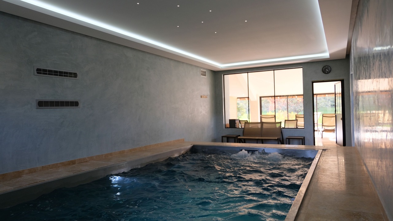 Photo of Others in Maillat