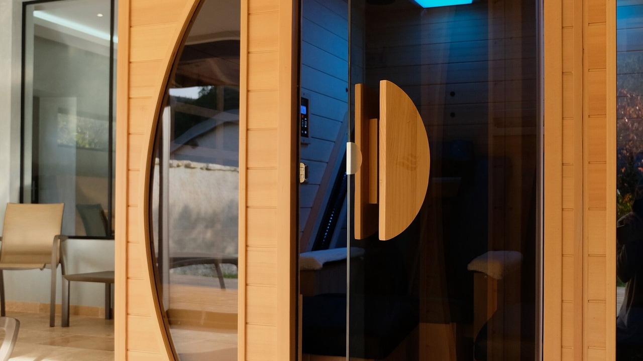 Photo of Others in Maillat