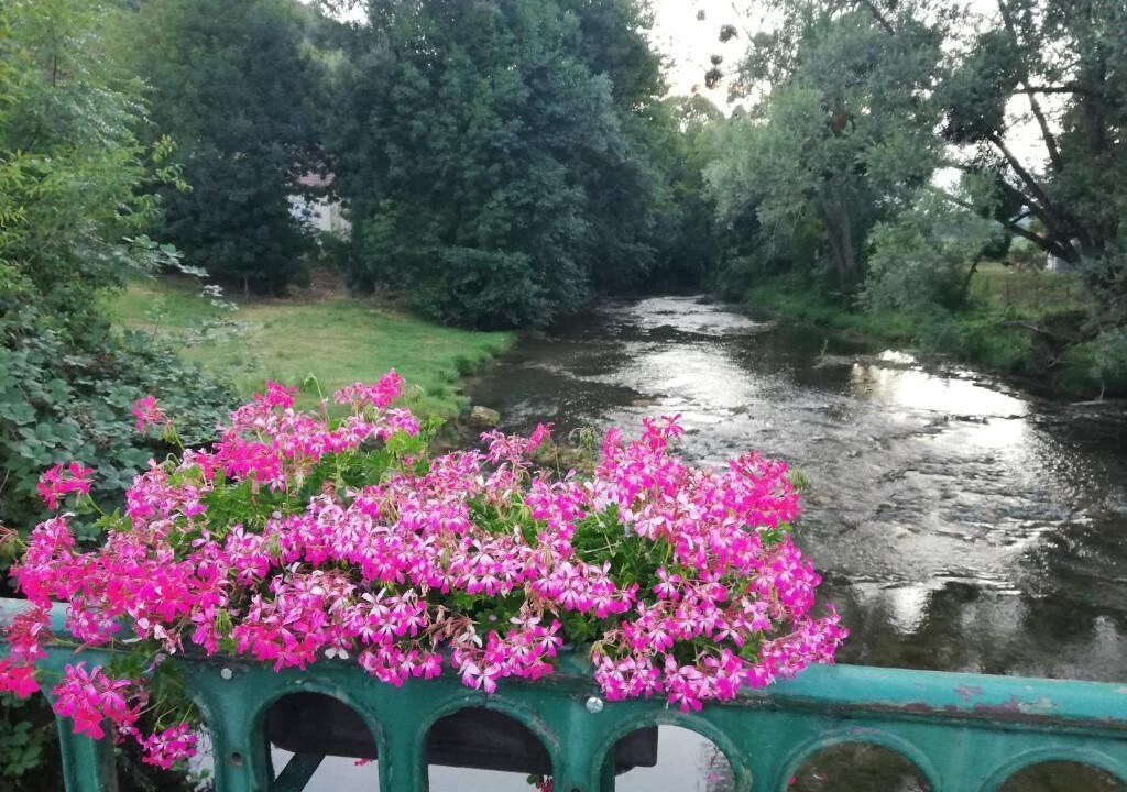 Photo of Outdoor in Maranville