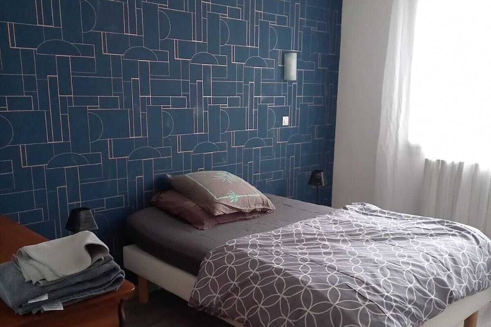 Photo of Bedroom in Le Teil