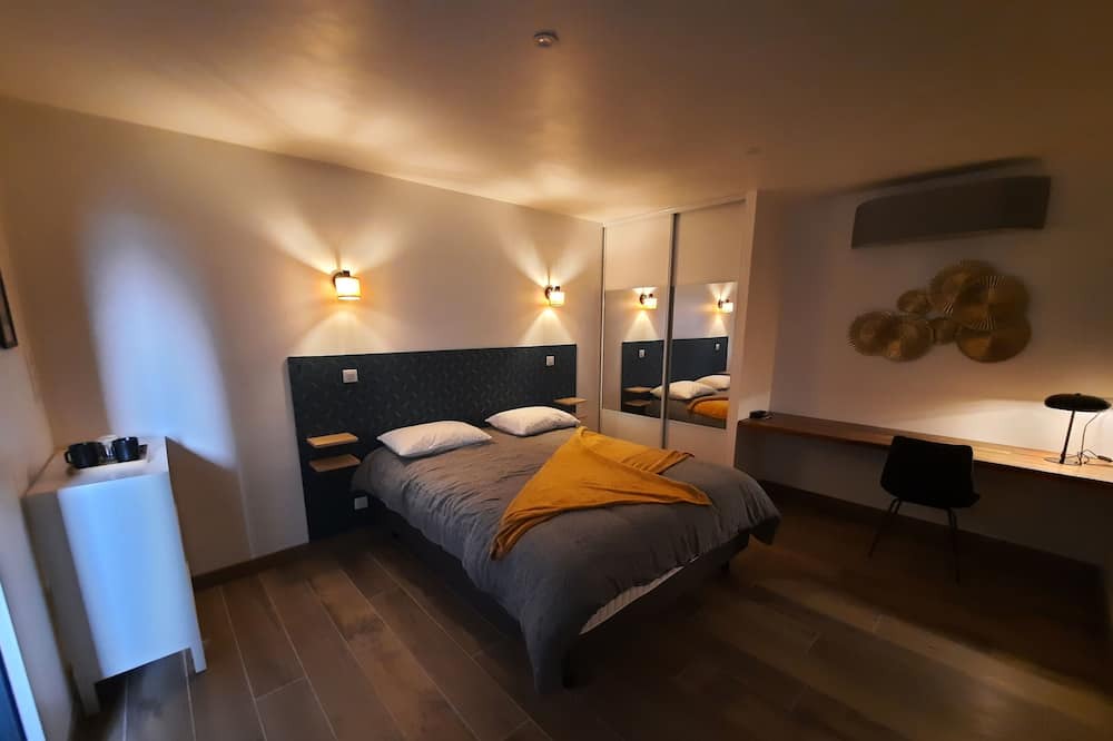 Photo of Bedroom in Bressols