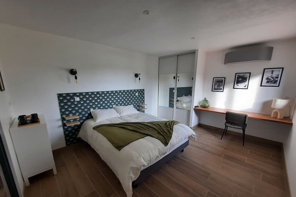 Photo of Bedroom in Bressols