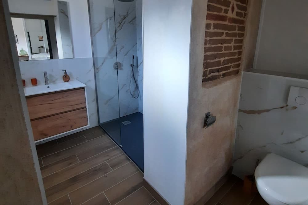 Photo of Bathroom in Bressols