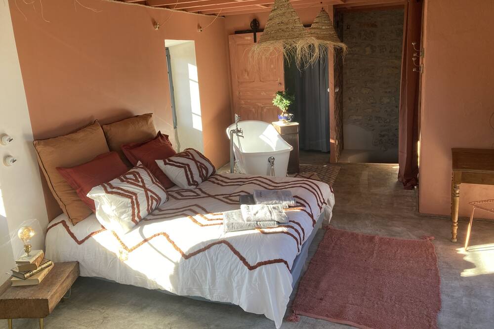 Photo of Bedroom in Chandolas