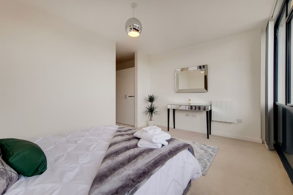 Photo of Bedroom in Wimbledon Park