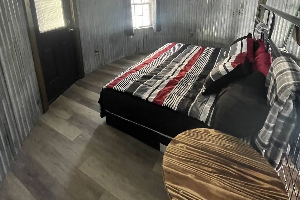 Photo of Bedroom in Leadsville