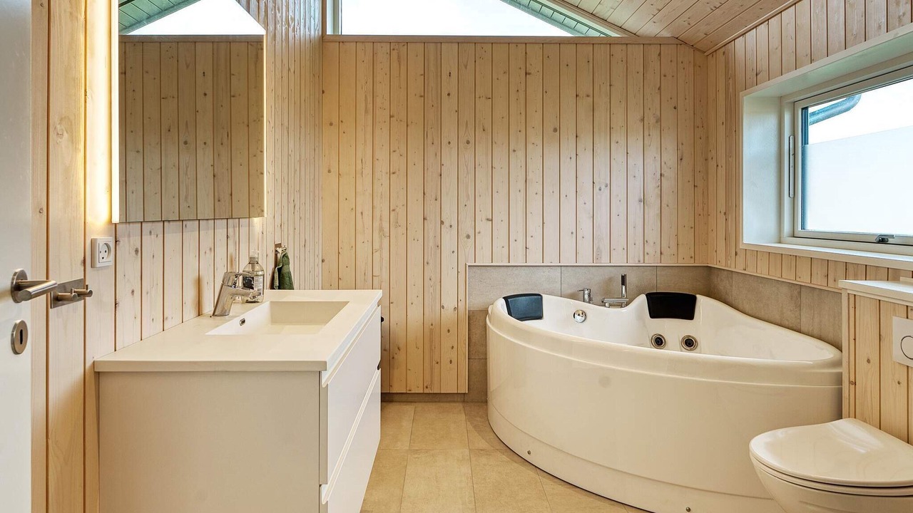 Photo of Bathroom in Rodby