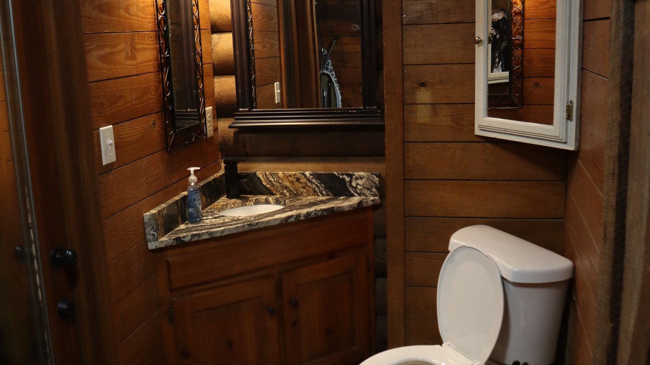 Photo of Others in Calhoun