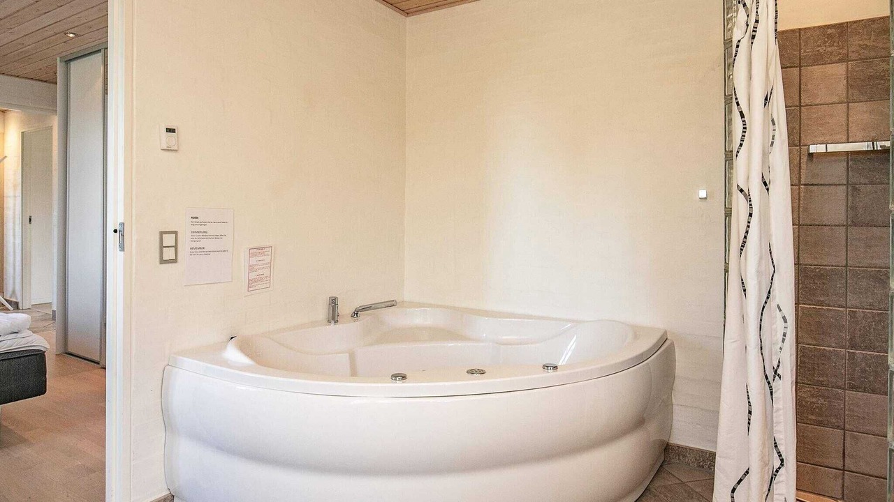 Photo of Bathroom in Hurup Thy