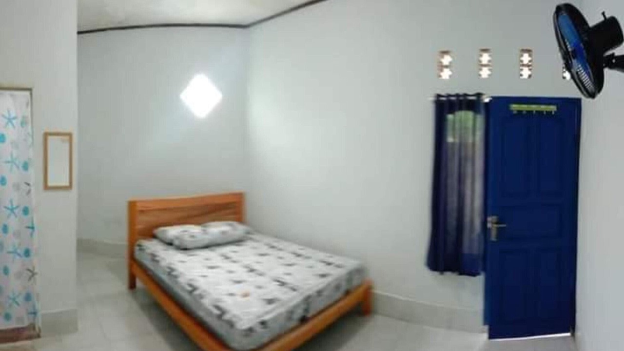 Photo of Bedroom in Pemenang