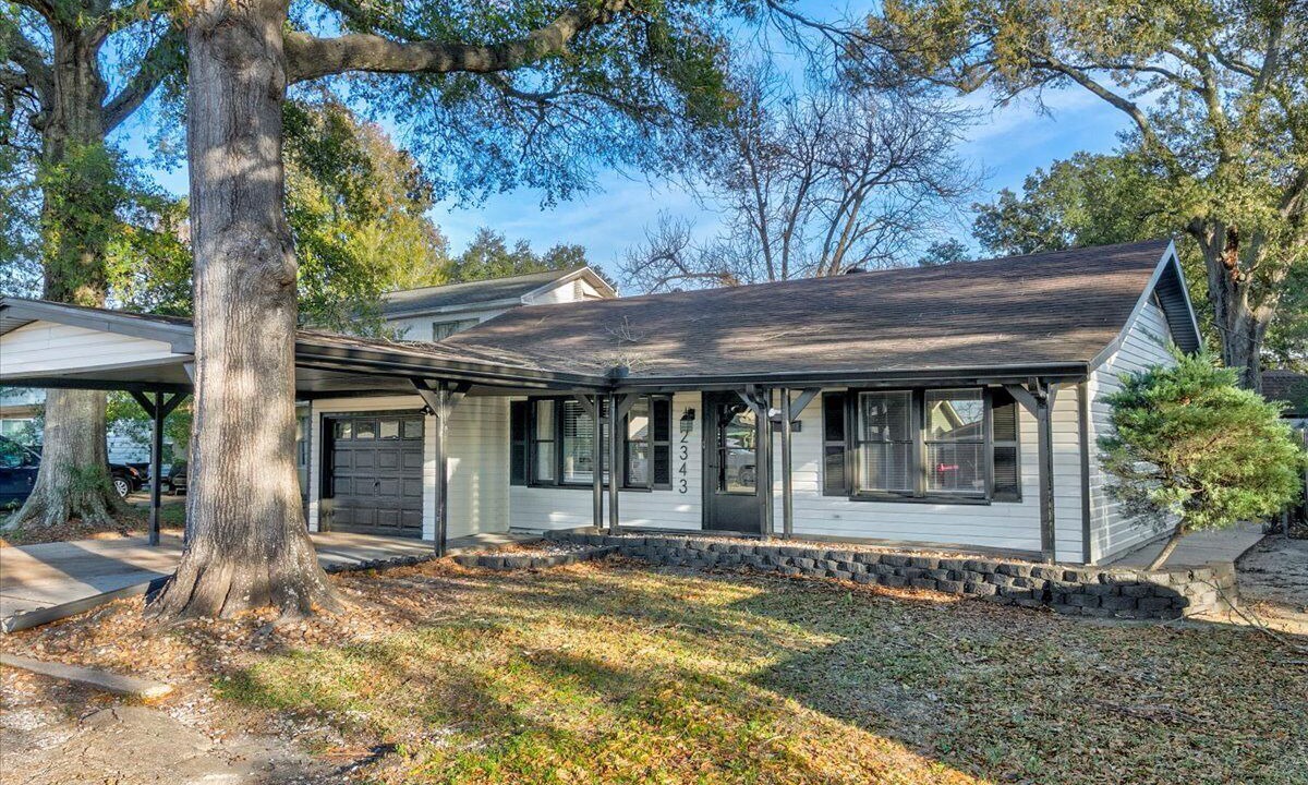 Photo of Outdoor in Port Neches