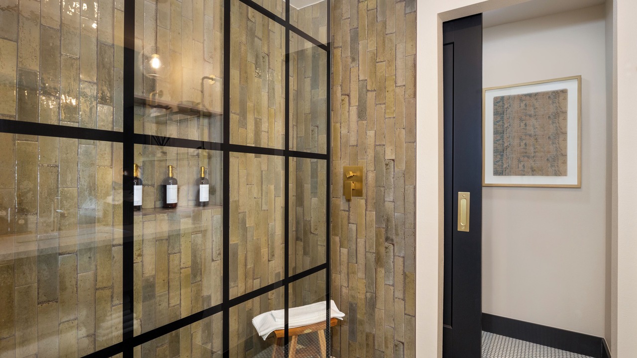 Photo of Bathroom in Central Oklahoma City