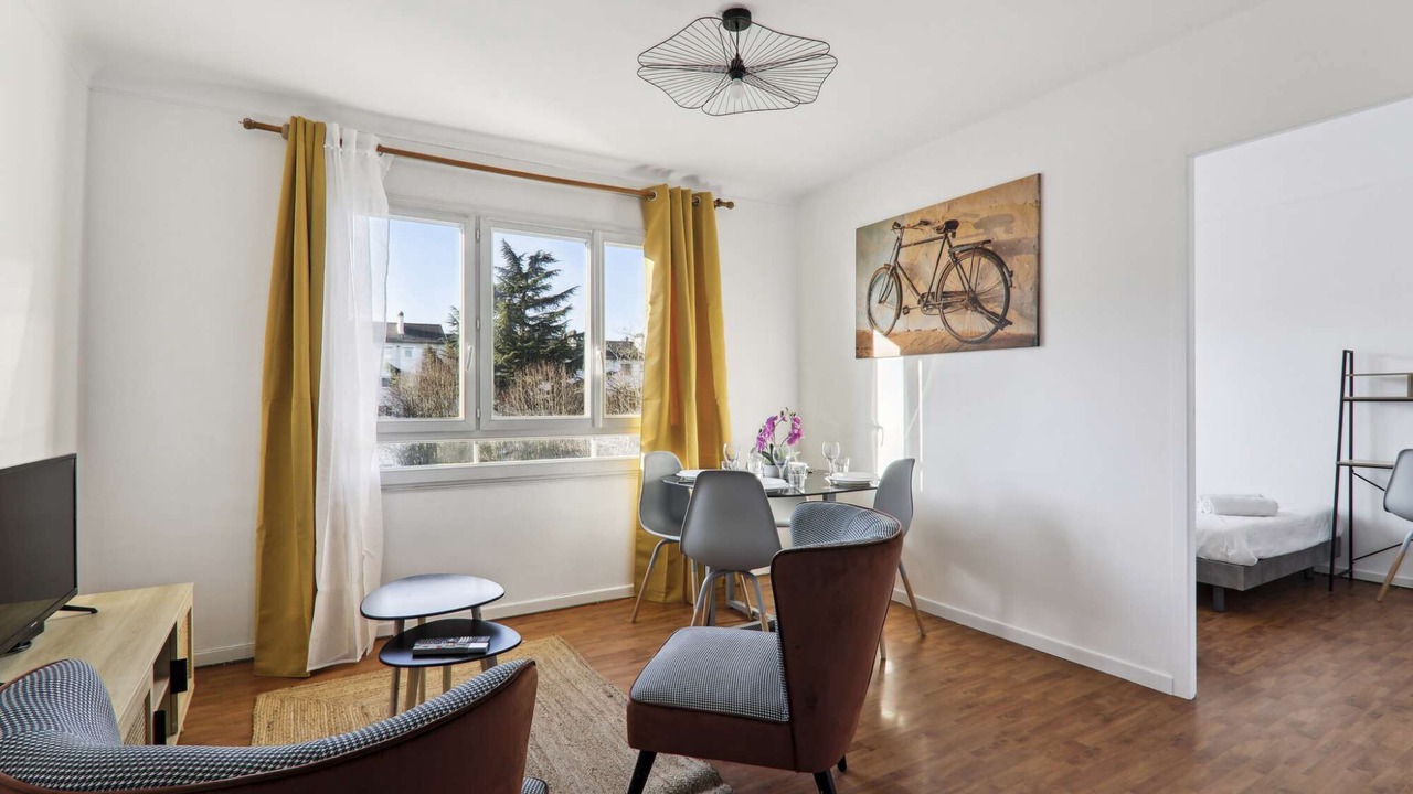 Photo of Others in Sartrouville