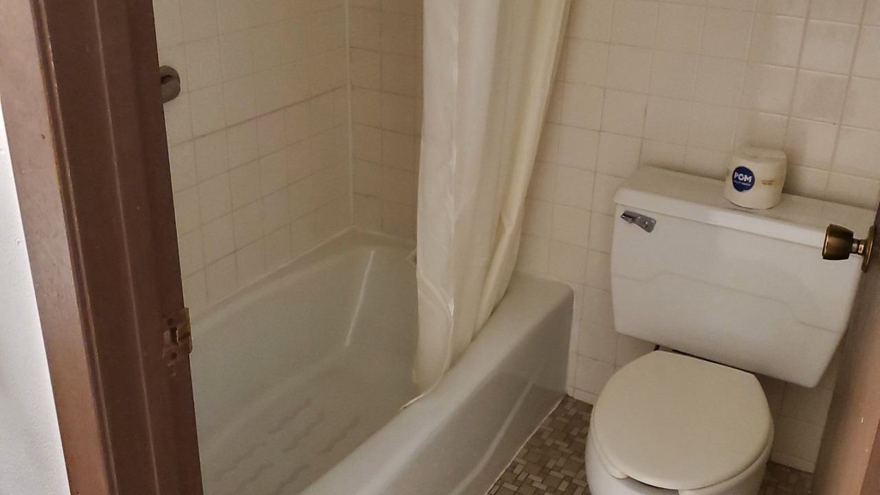 Photo of Bathroom in Pocahontas