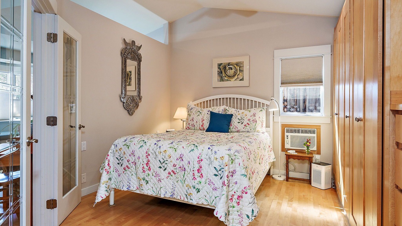 Photo of Outdoor in Historic Railroad District