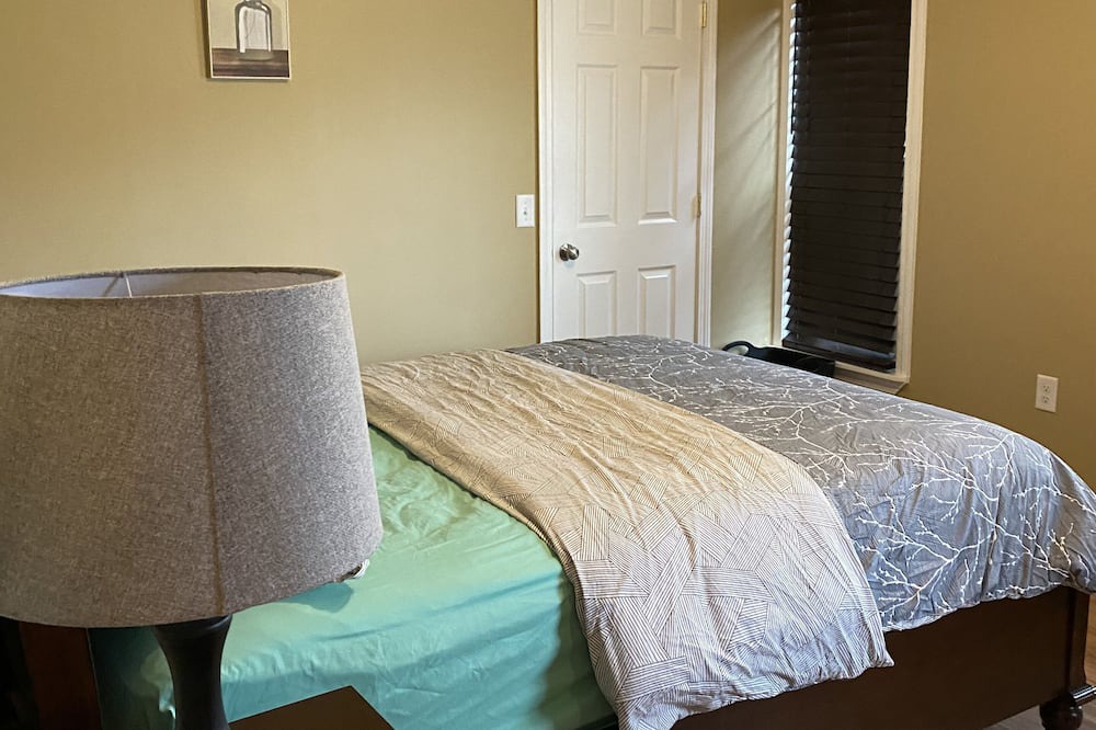 Photo of Bedroom in Elmira