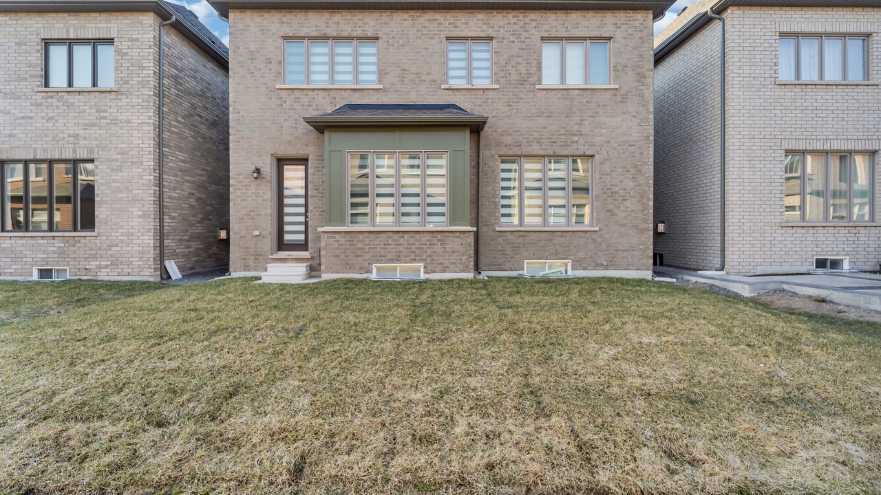 Photo of Outdoor in Oakville