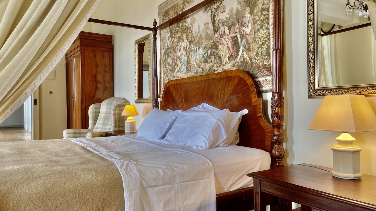 Photo of Others in Tierce