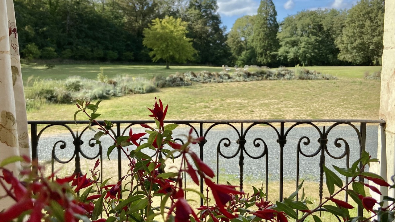 Photo of Others in Tierce