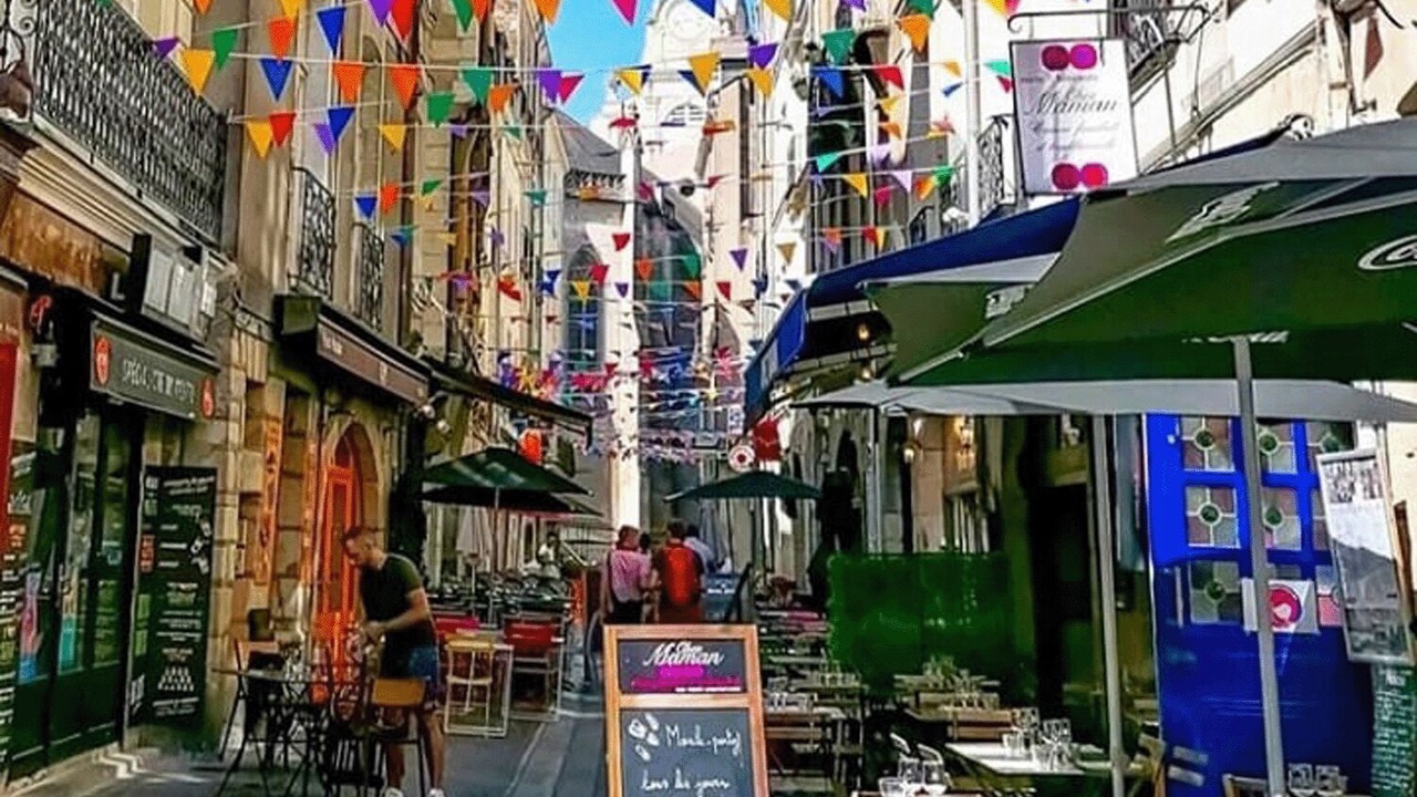Photo of Outdoor in Zola