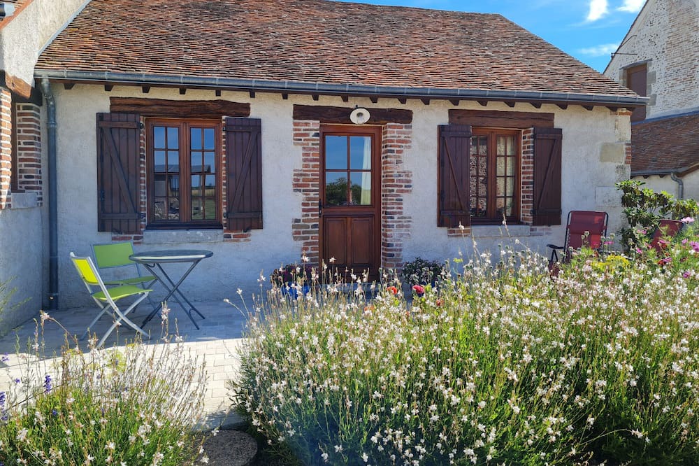 Photo of Outdoor in Bonnee