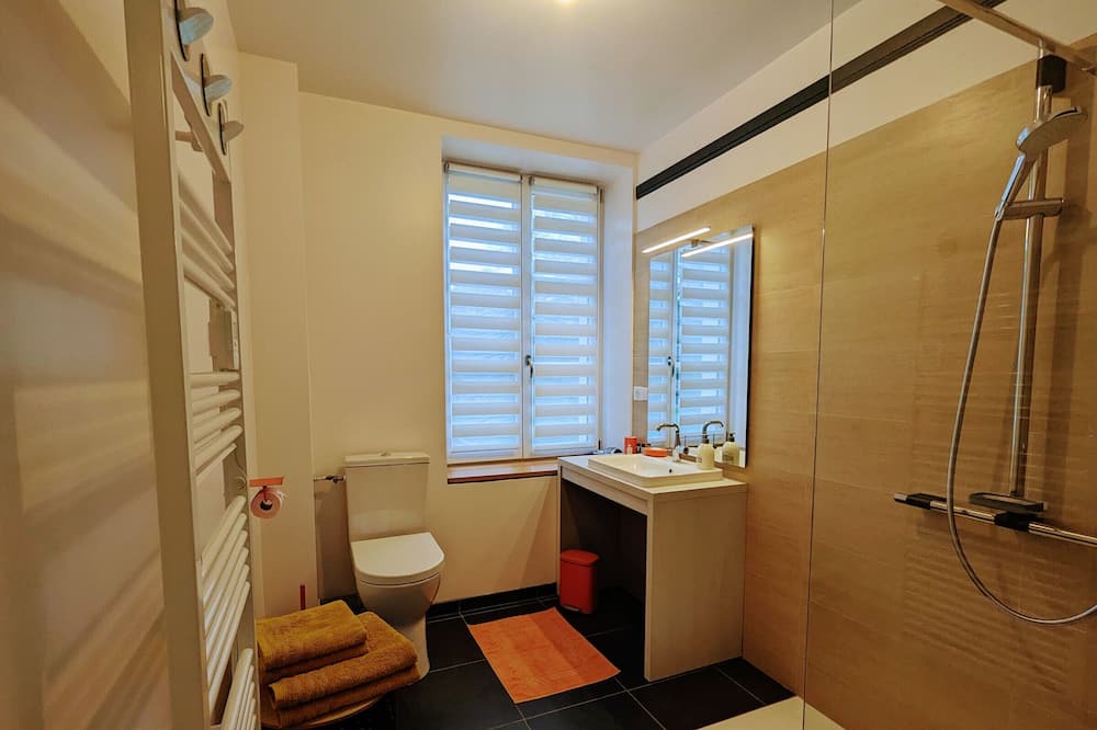 Photo of Bathroom in Valencay