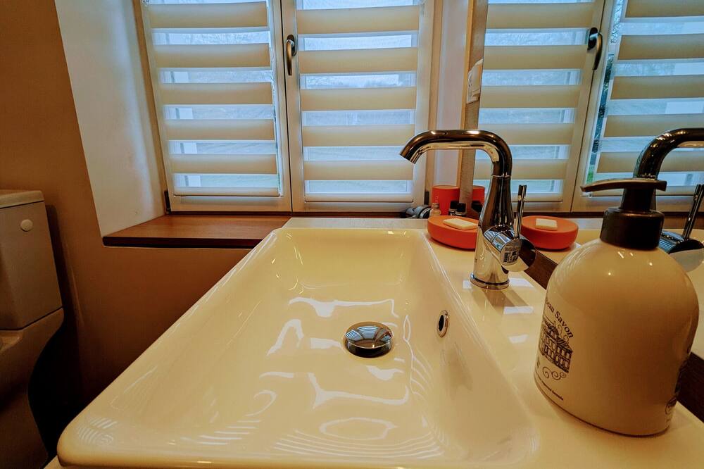 Photo of Bathroom in Valencay