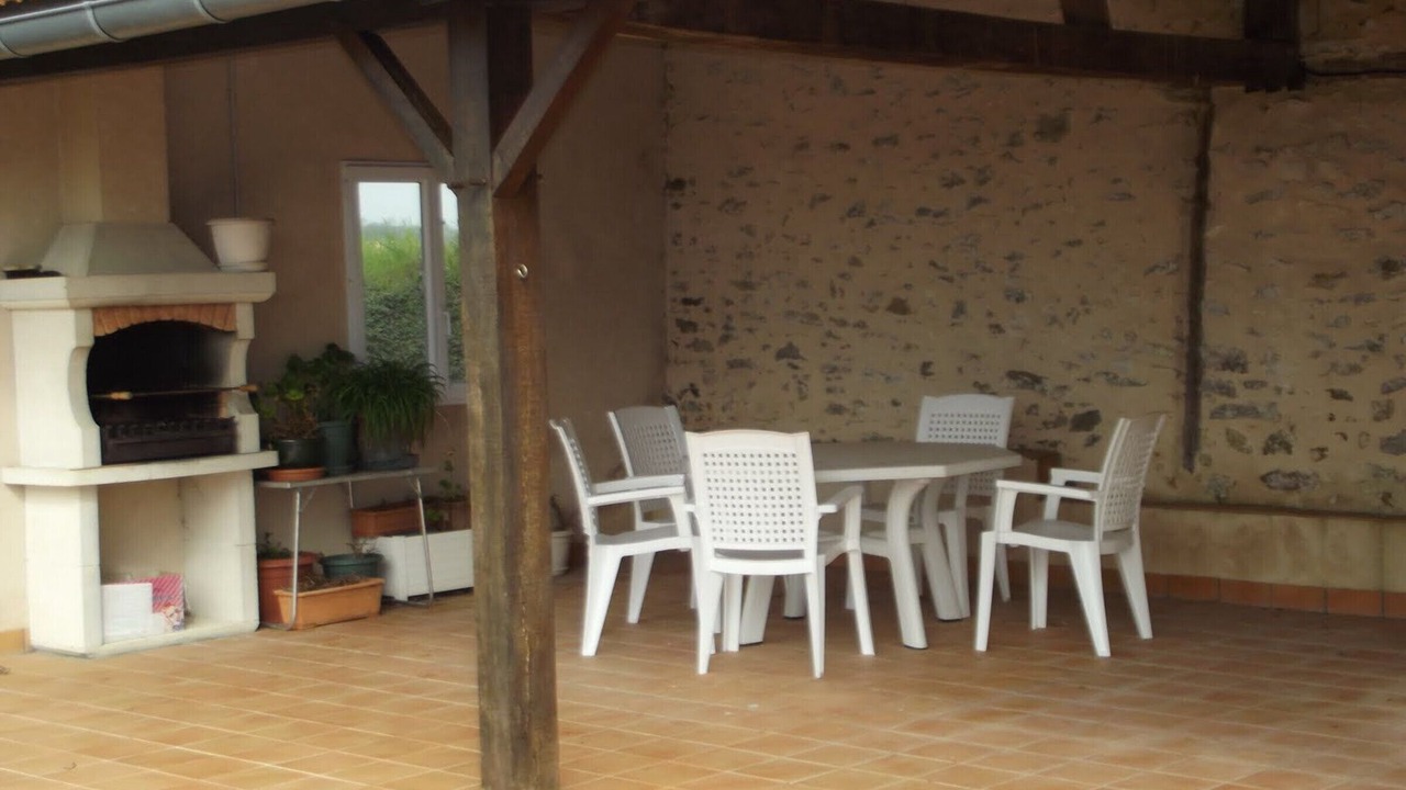 Photo of Others in Saulnay